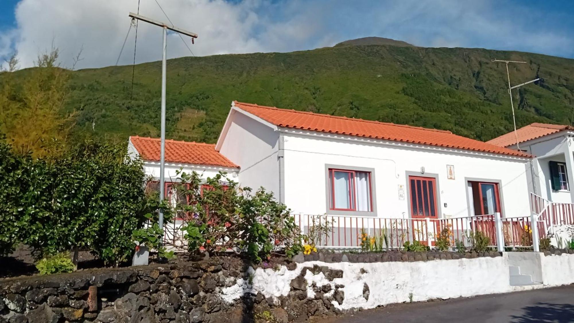 Sunflower Guest House - Madalena - Pico Sao Caetano  Buitenkant foto